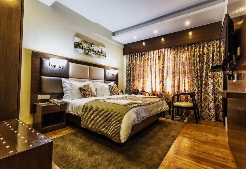 The Pride Inn Srīnagar Екстериор снимка